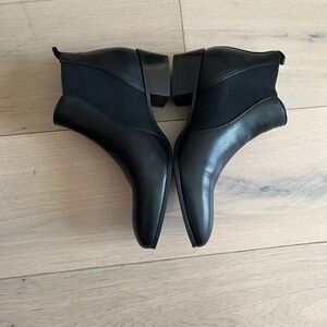 Aquatalia “Falco” Chelsea boot
